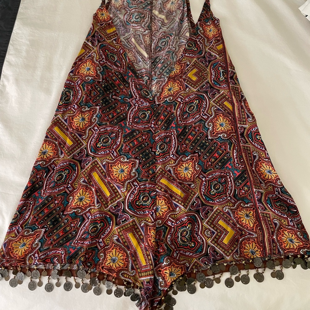 LF Romper - Picture 2 of 3